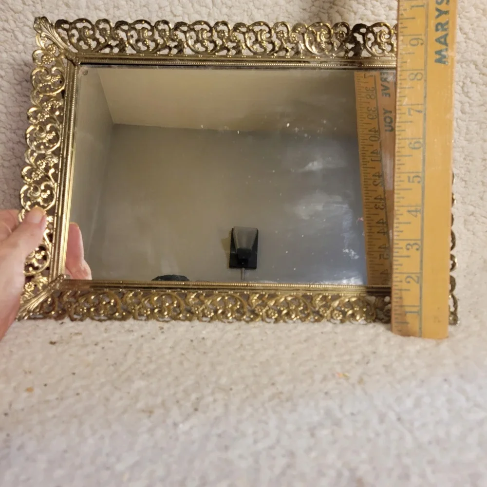 Vanity Mirror Tray Unisex 10x7 Gold Good Ornate Filigree Hollywood Glam